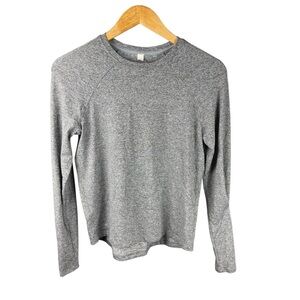 Lululemon Athletica fitted gray tee sz 4